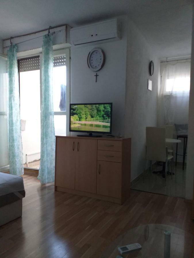 Studio Apartment Ema Split Exteriér fotografie